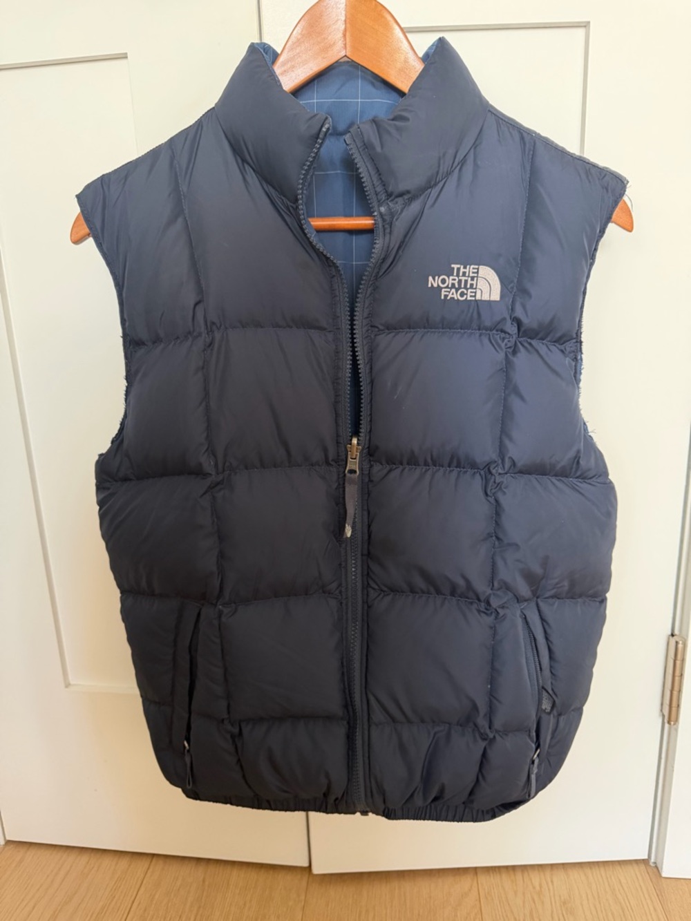 The North Face Reversible Down Boys Puffer Vest- size L.